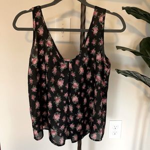 Satin floral tank 🌸